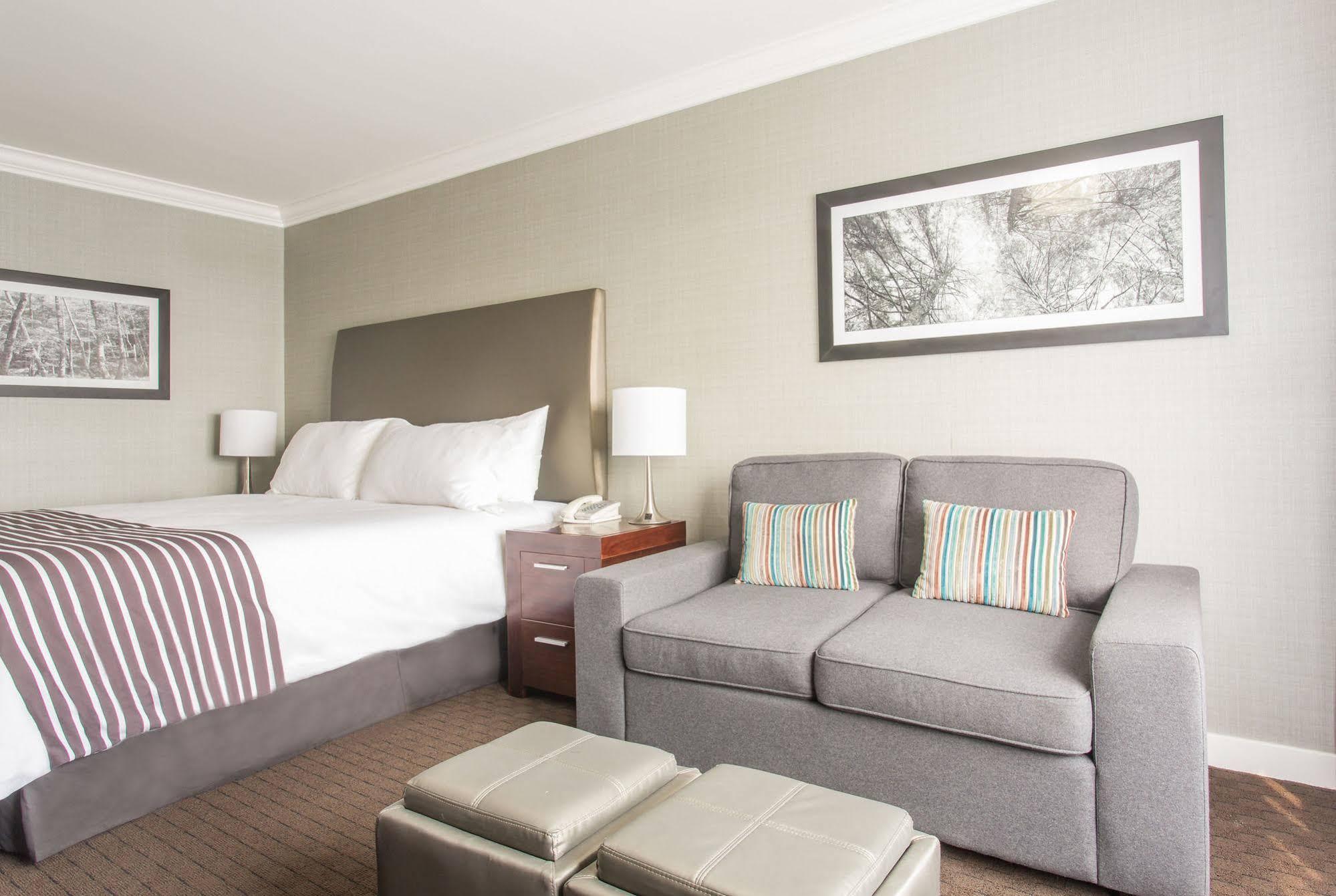 Sandman Hotel Red Deer Exterior foto