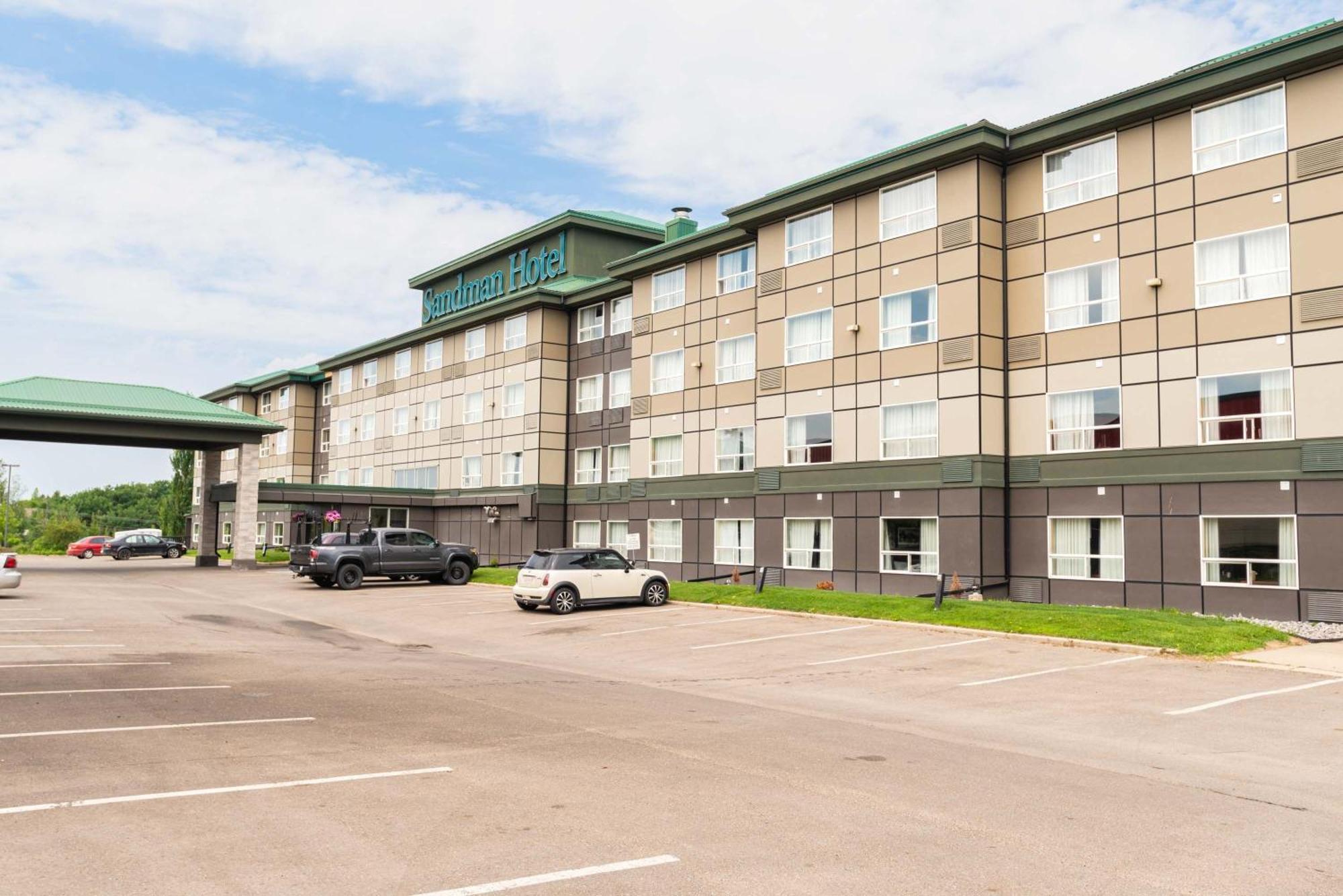 Sandman Hotel Red Deer Exterior foto