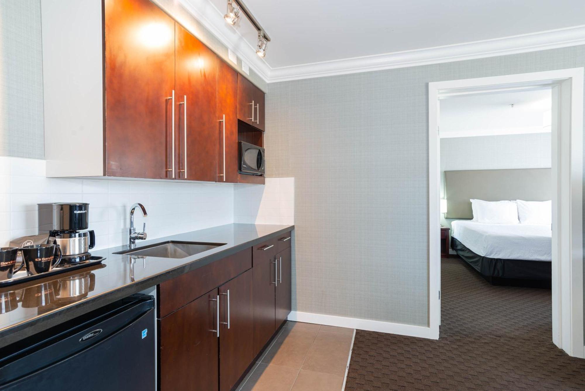 Sandman Hotel Red Deer Exterior foto